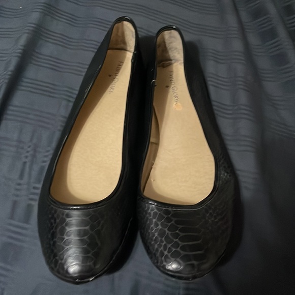 Faded Glory Black Slip-On Shoes - Picture 2 of 7